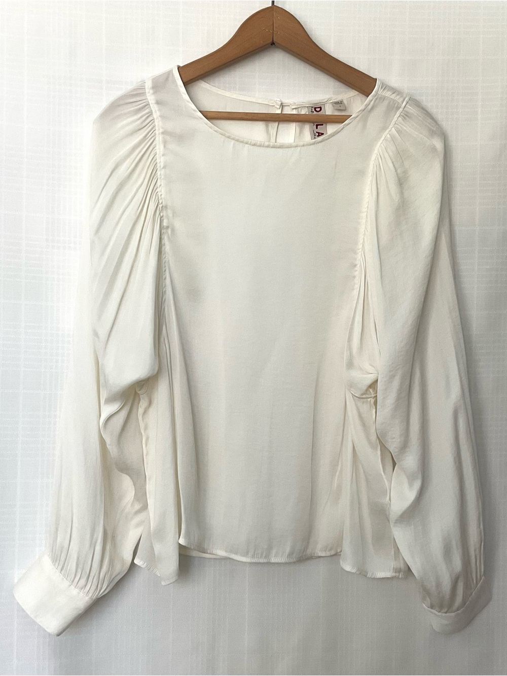 dolan Ivory Long-Sleeve Puff Shoulder Blouse
